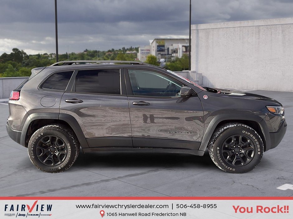 2019 Jeep Cherokee Trailhawk  wholesale direct