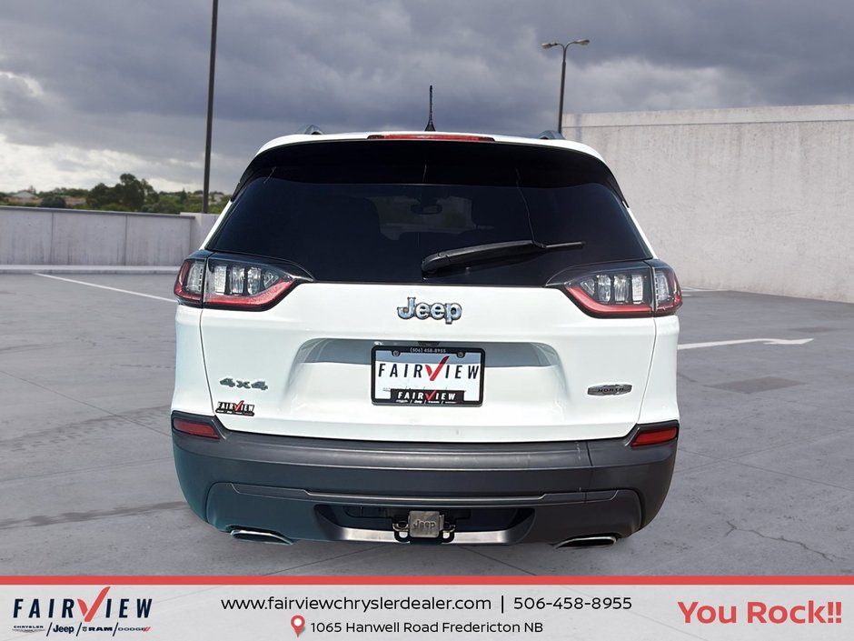 2019 Jeep Cherokee North Only 59,000  km showroom condition