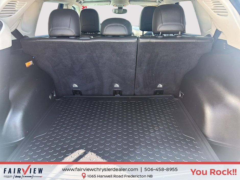 2018 Jeep Compass North Loaded with leather new two-year MVI