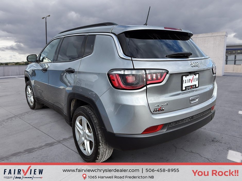 2024 Jeep Compass Sport