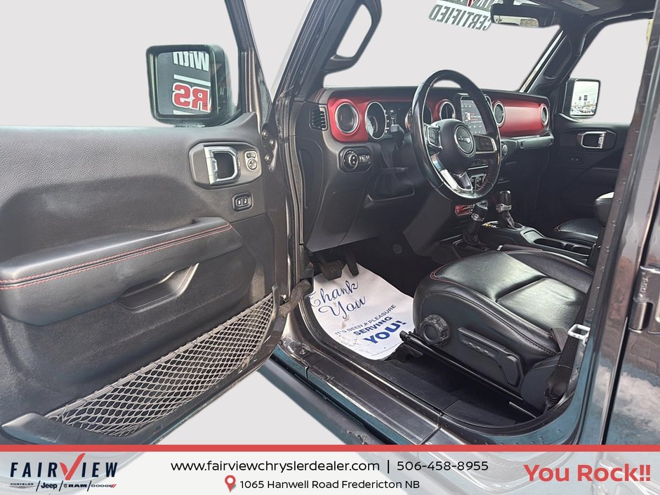 2021 Jeep Gladiator Rubicon New tires, new brakes, new MVI