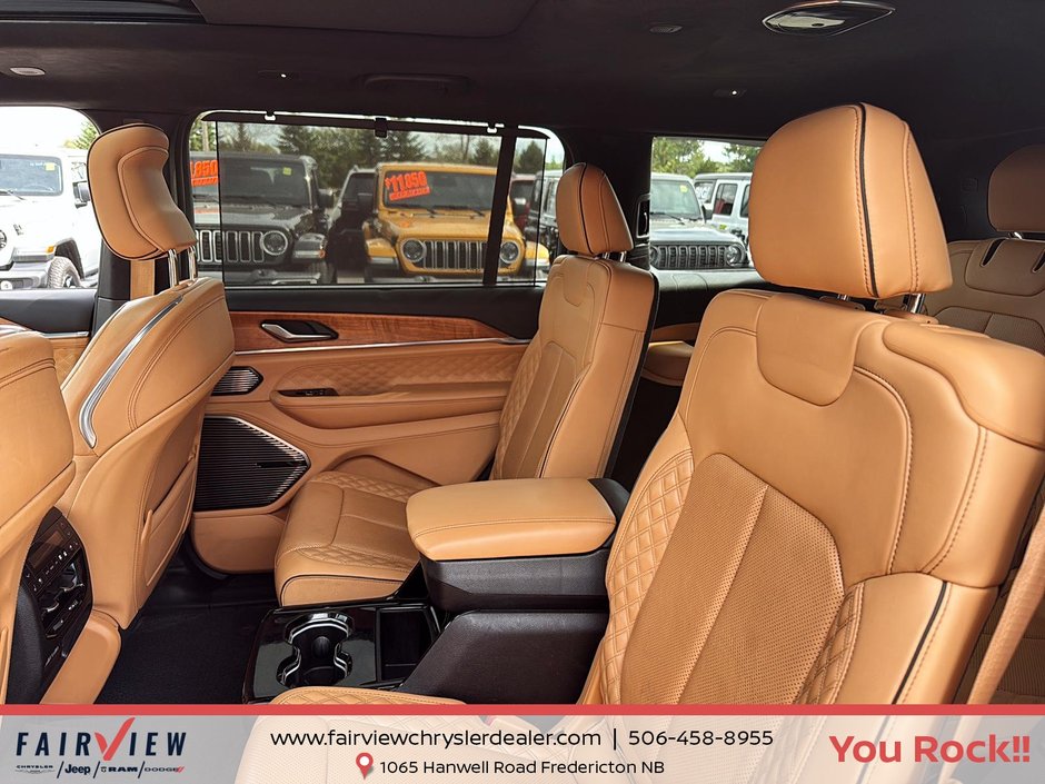2021 Jeep Grand Cherokee L Summit Reserve New tires, new brakes, new MVI