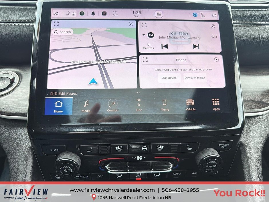 2022 Jeep Grand Cherokee L Limited Seven passenger, full panoramic roof 360 cameras heated cool seating