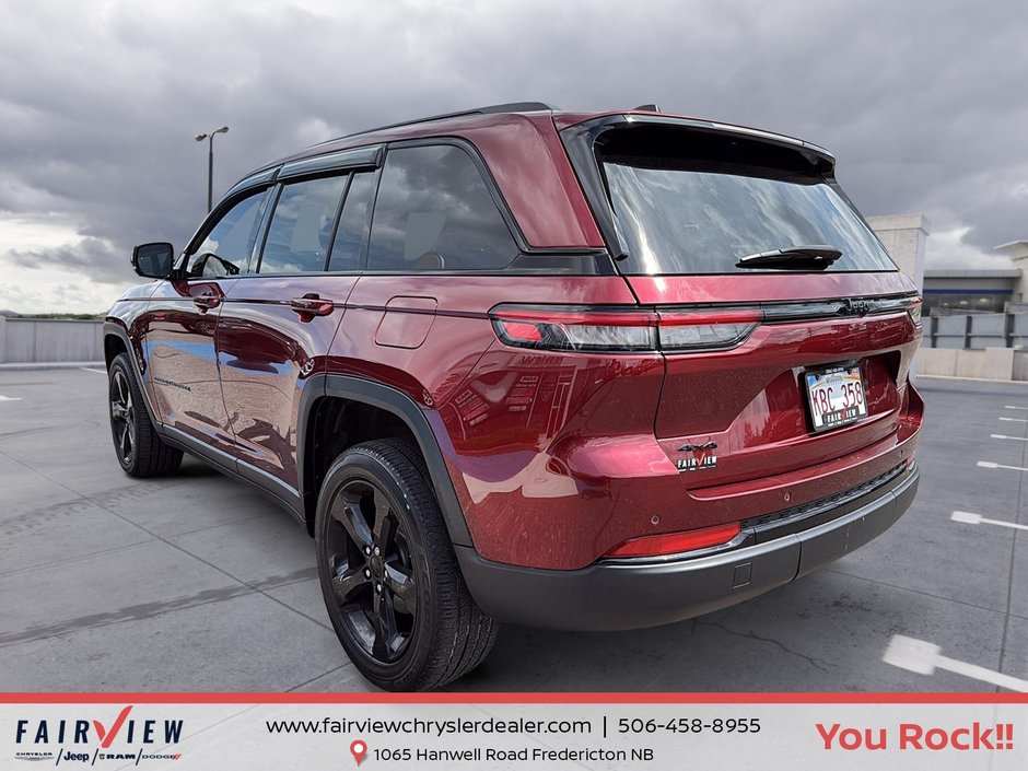 2023 Jeep Grand Cherokee Altitude
