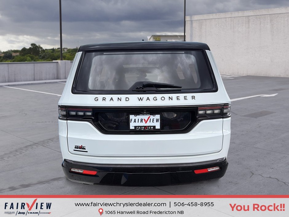 2023 Jeep Grand Wagoneer Series II Obsidian