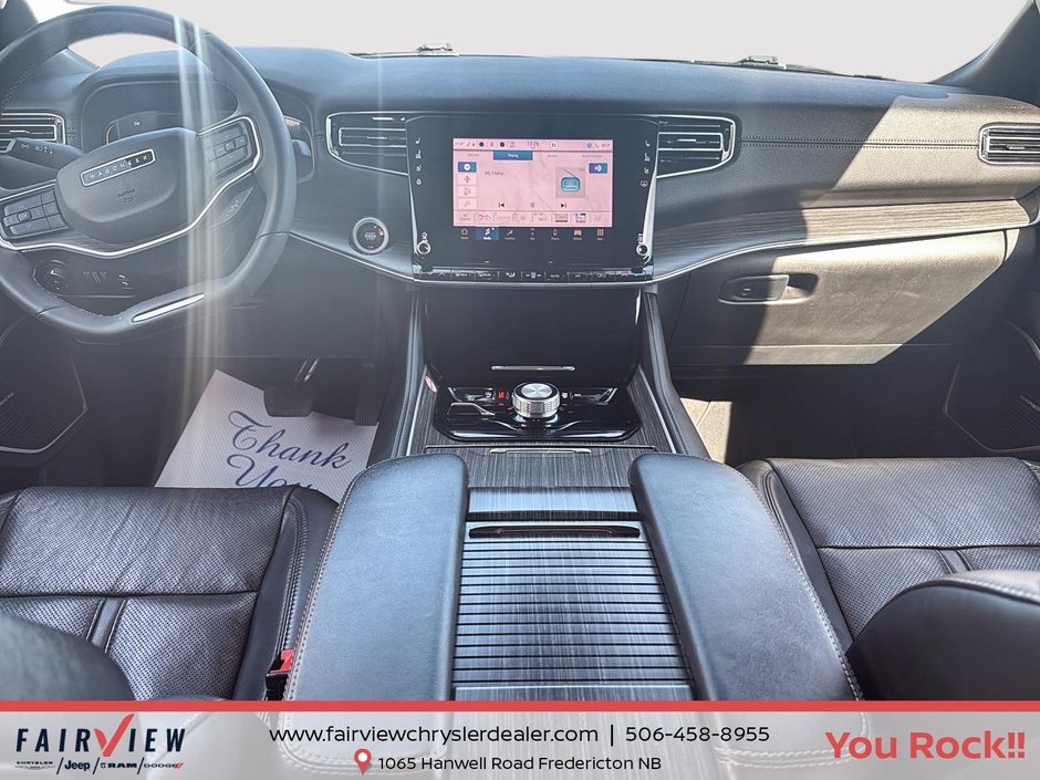 2023 Jeep Wagoneer Series II