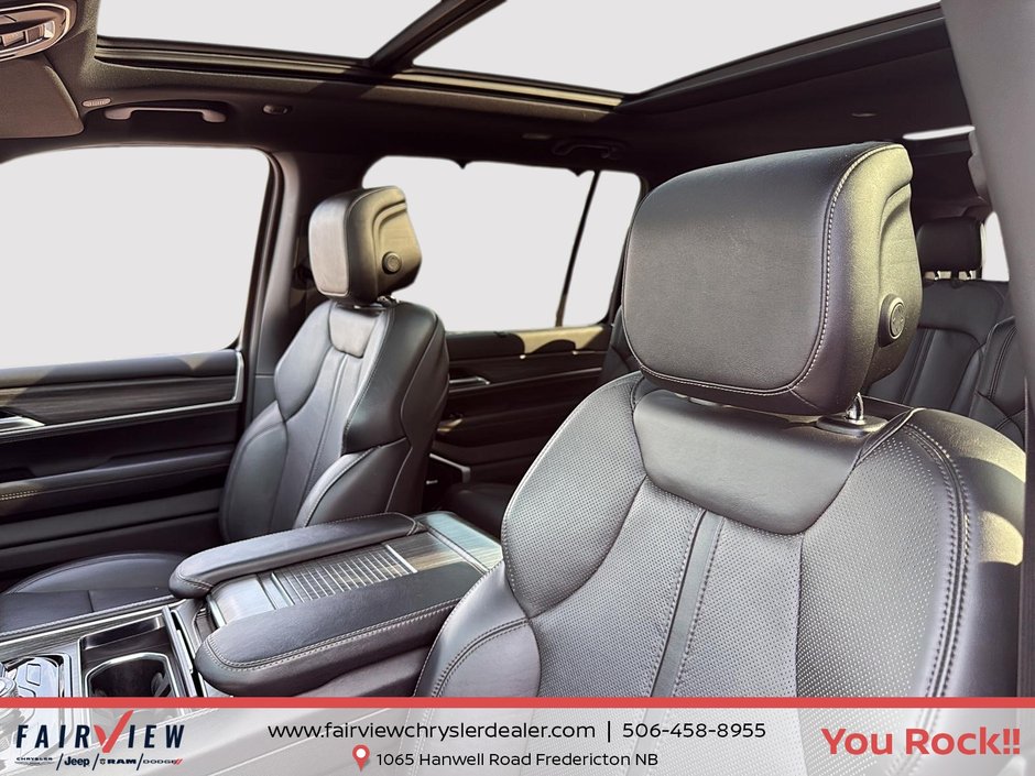 2023 Jeep Wagoneer Series III Three sunroof’s three TVs air suspension price tag over 120 K New