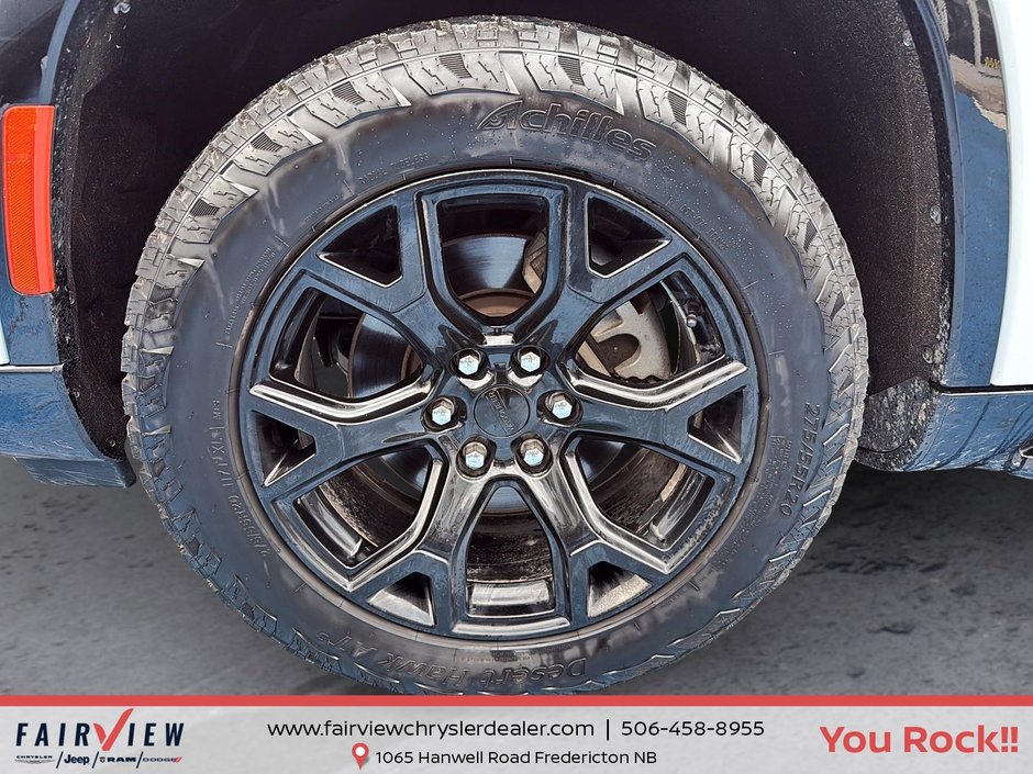 2024 Jeep Wagoneer Series II Carbide