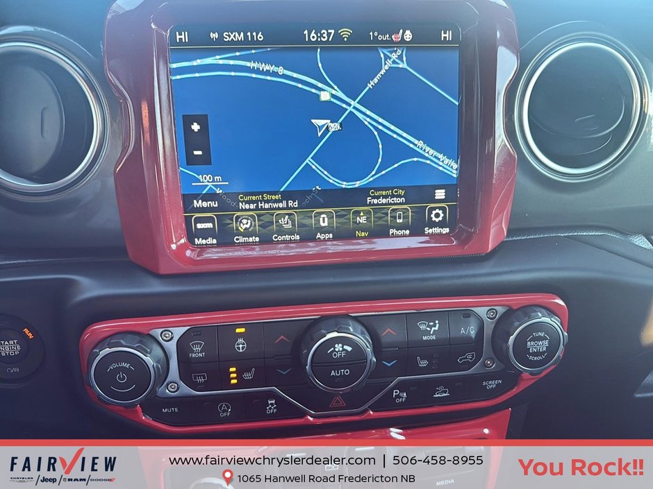 2022 Jeep Wrangler Unlimited Sahara Sky, active roof, upgraded wench, and bumper system