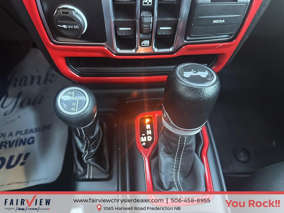 2022 Jeep Wrangler Unlimited Sahara Sky, active roof, upgraded wench, and bumper system