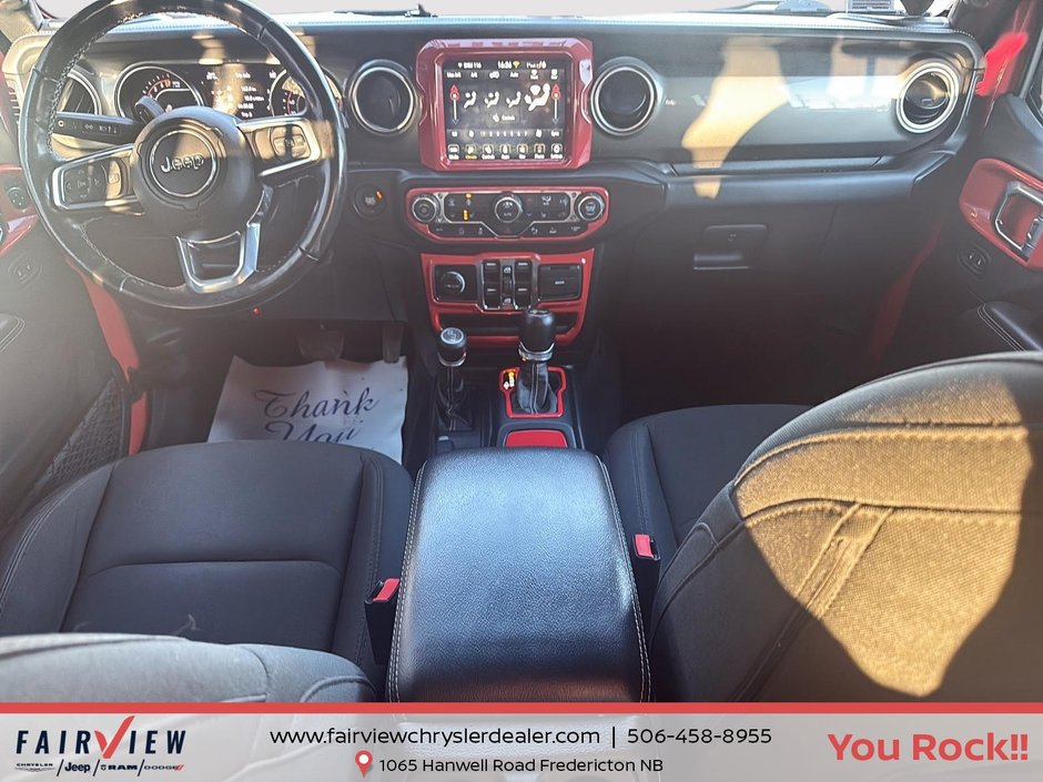 2022 Jeep Wrangler Unlimited Sahara Sky, active roof, upgraded wench, and bumper system