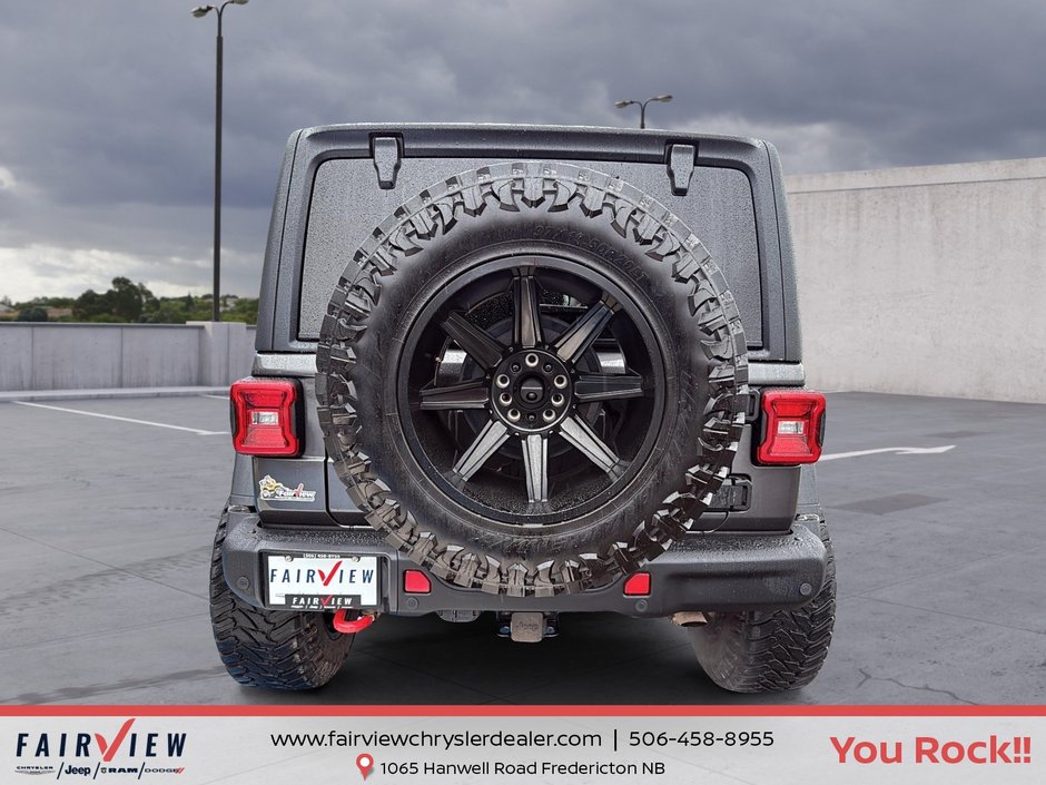 2022 Jeep Wrangler Unlimited Rubicon With over 10 K in extras 37 inch wheels, HD rims, Bill steel 4 1/2 inch lift