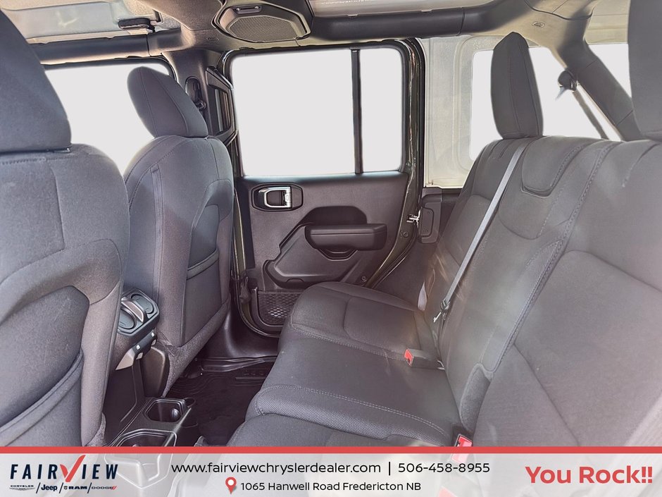 2023 Jeep Wrangler Willys Only 15,000 km