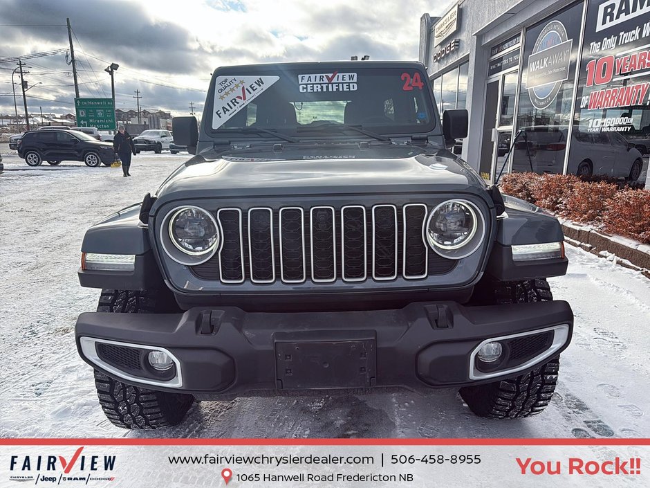 2024 Jeep Wrangler Sahara Two sets of tires and rims winter rims and tires are on