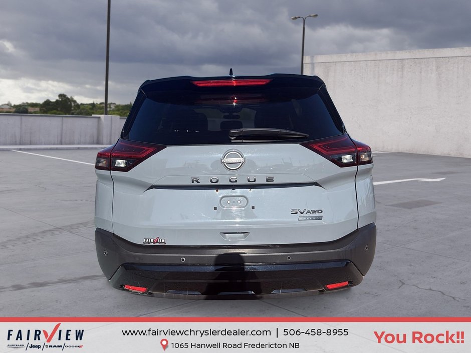 2023 Nissan Rogue SV midnight edition Fully loaded, leather sunroof, NAV black edition 360 camera cameras