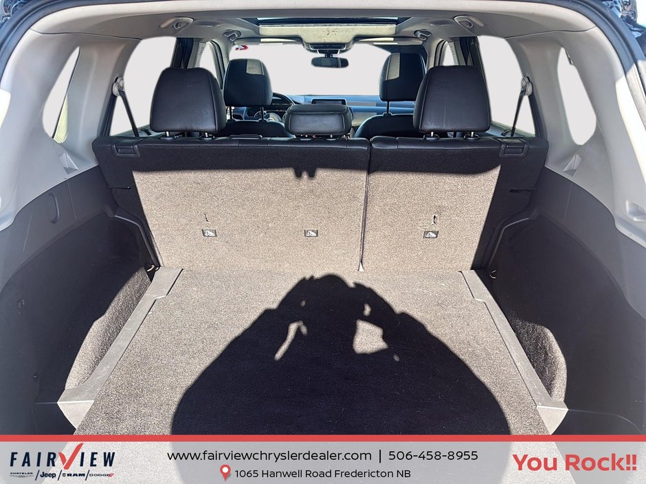 2023 Nissan Rogue SV midnight edition Fully loaded, leather sunroof, NAV black edition 360 camera cameras