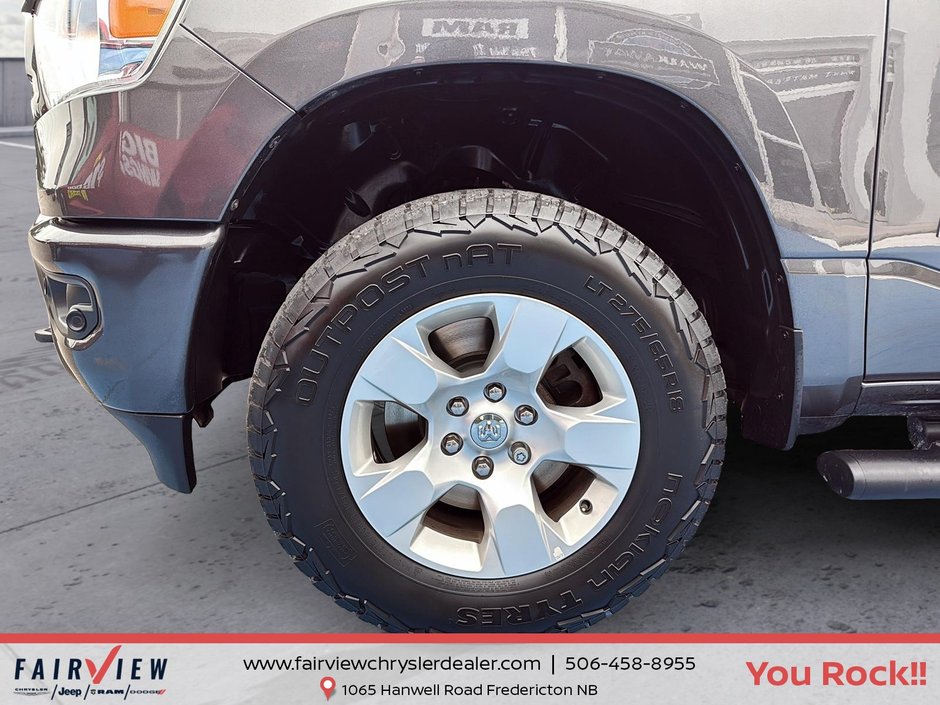 2020 Ram 1500 Big Horn Level two sport appearance package, heated seats, heated wheel command start, navigation