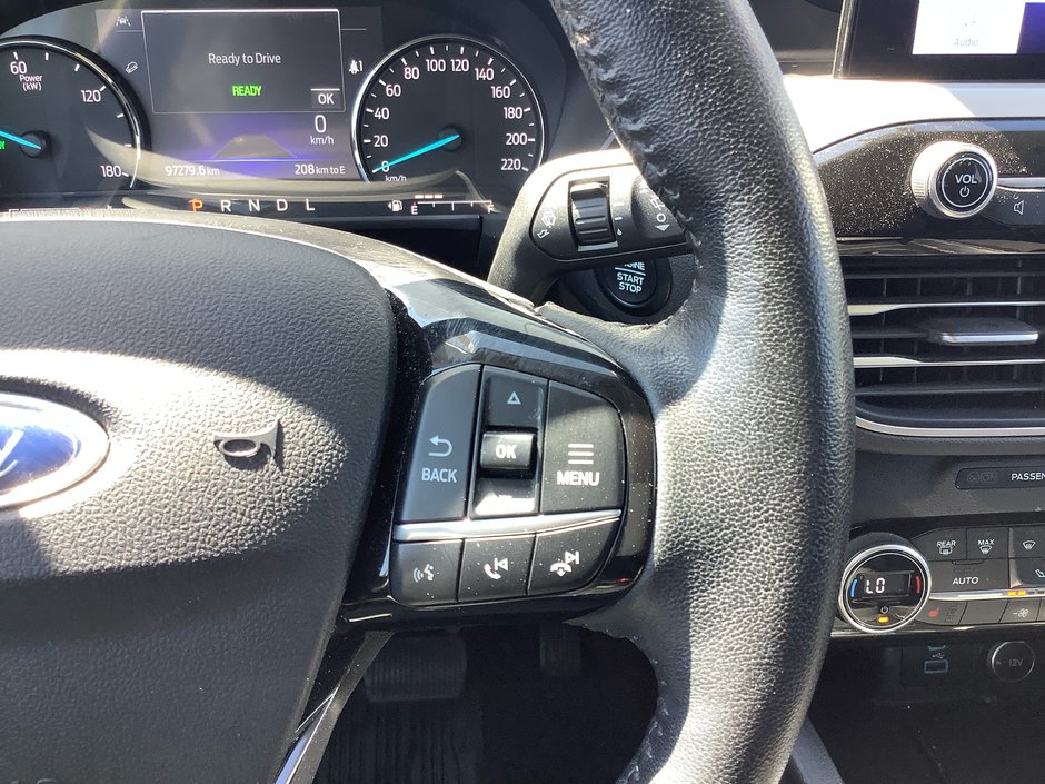 2021 Ford Escape SEL-19