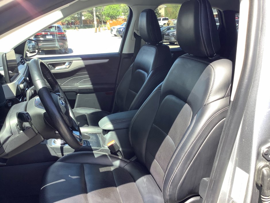 2021 Ford Escape SEL-13