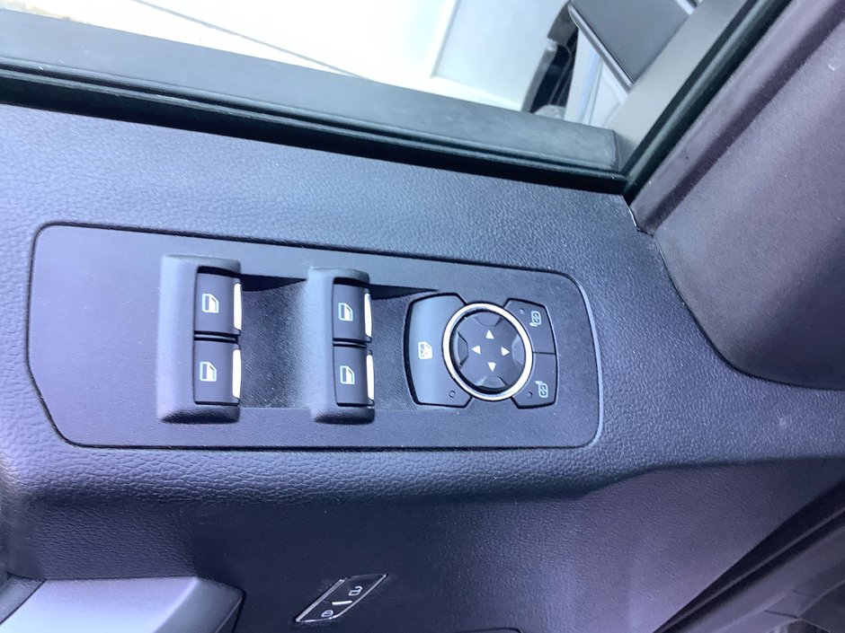 2020 Ford F150 XLT-12