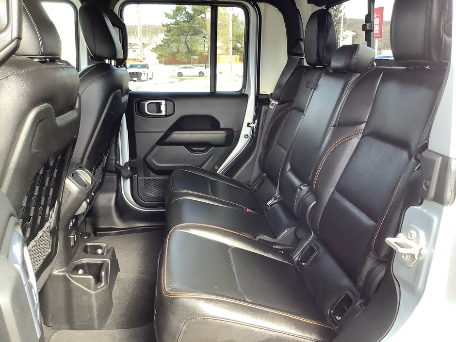 2023 Jeep GLADIATOR MOHAVI-10