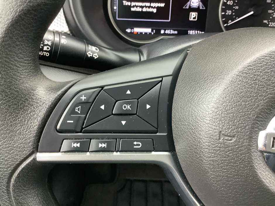 2020 Nissan KICKS SV-17