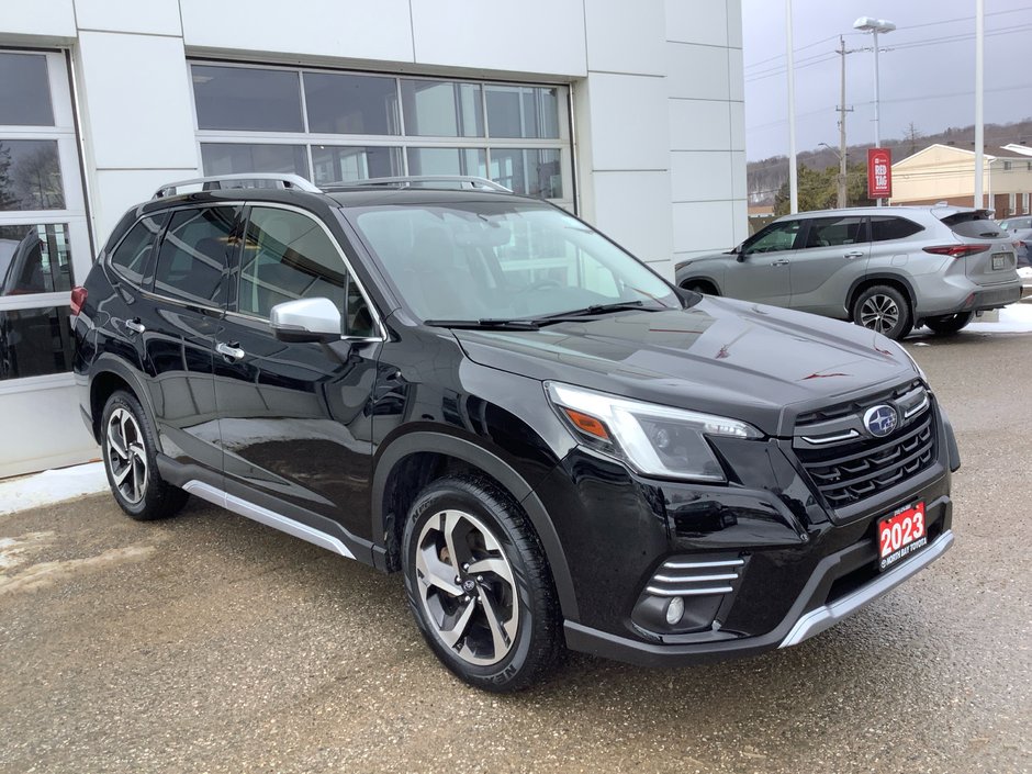 2023 Subaru FORESTER Premier-2