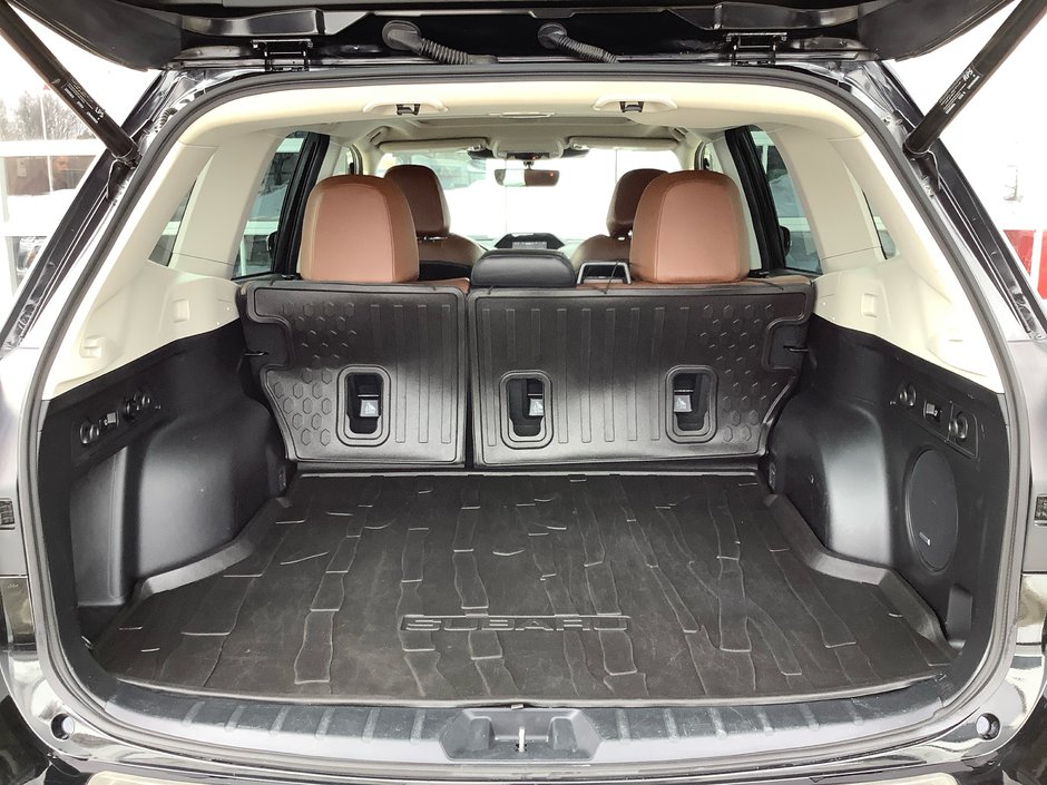 2023 Subaru FORESTER Premier-7
