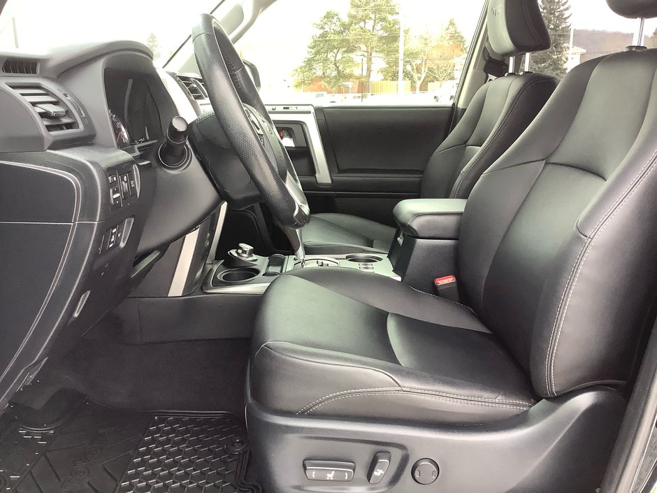 2023 Toyota 4 RUNNER-5