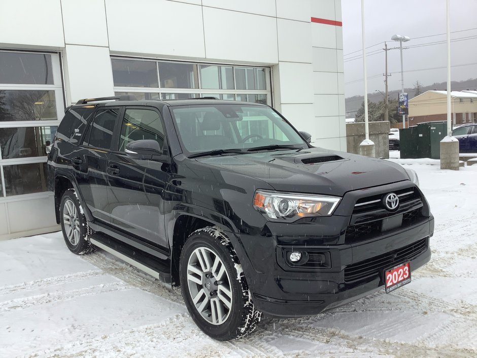 2023 Toyota 4 RUNNER-17