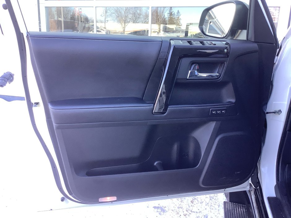 2021 Toyota 4RUNNER LIMITED-10