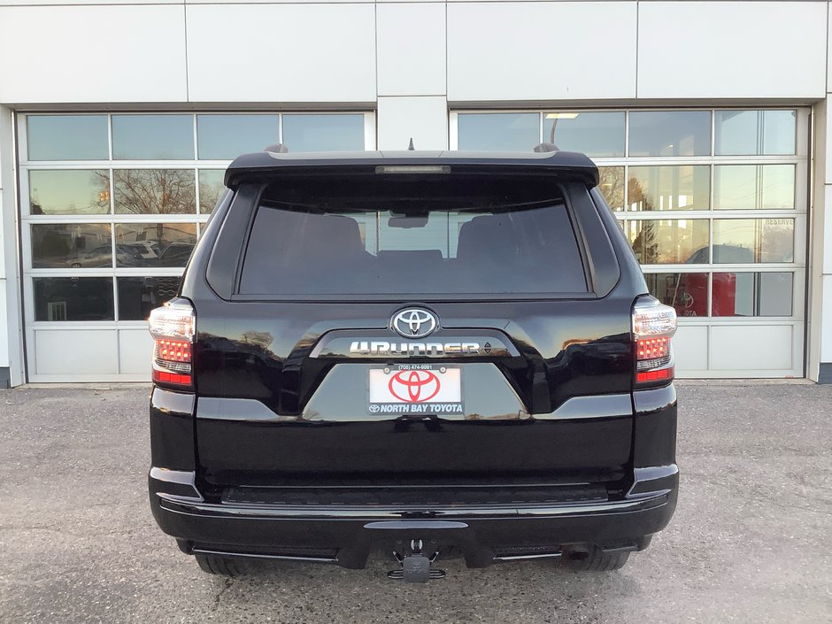 2022 Toyota 4RUNNER-4