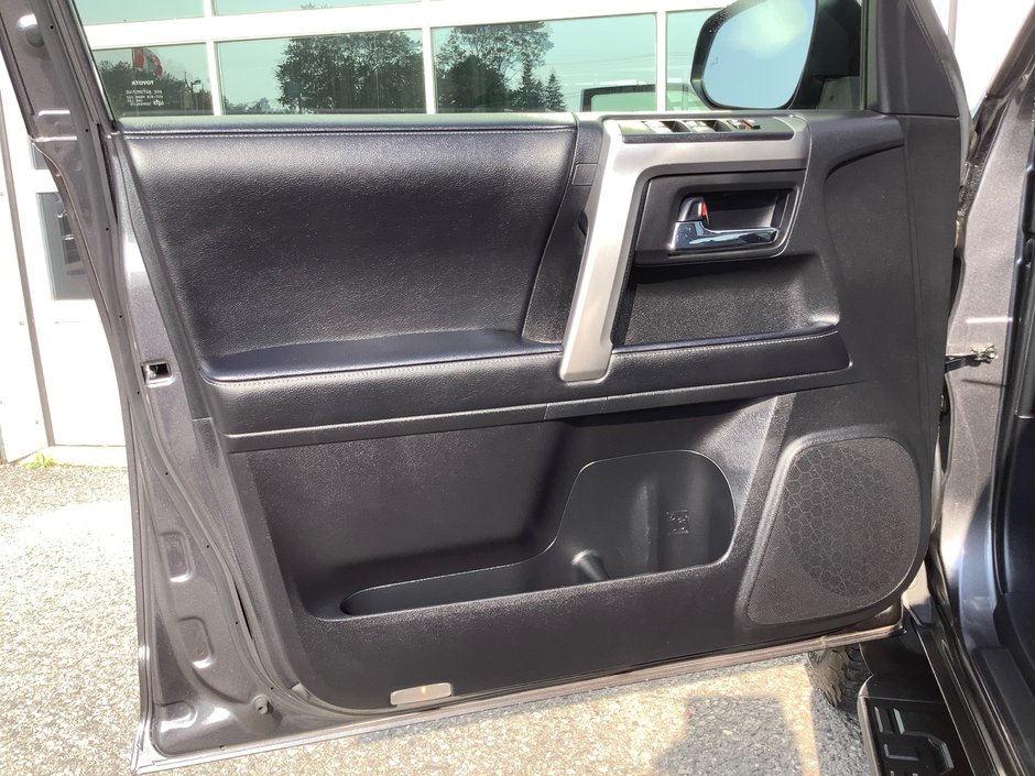 2023 Toyota 4Runner-11