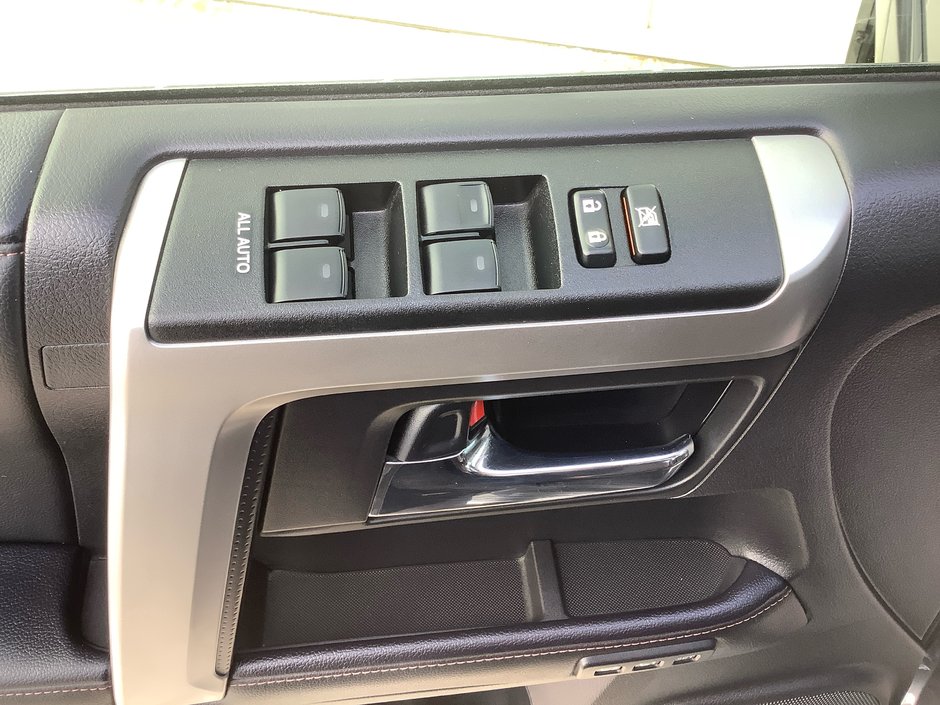 2023 Toyota 4RUNNER-11