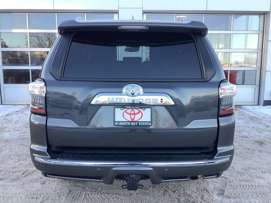 2023 Toyota 4RUNNER-29