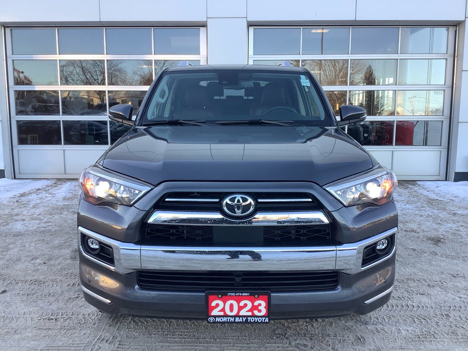 2023 Toyota 4RUNNER-24