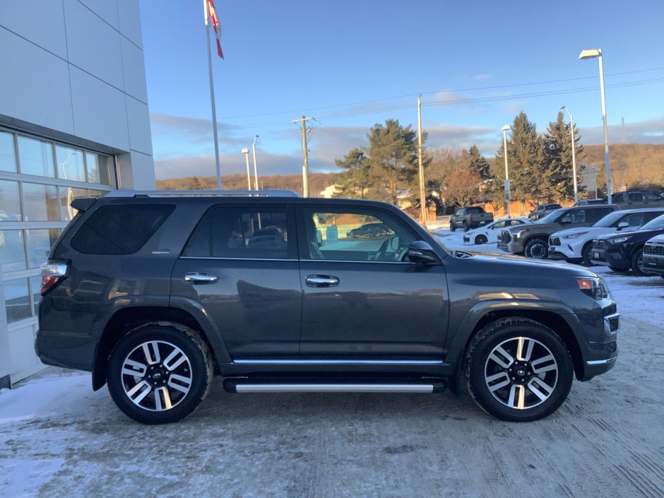 2023 Toyota 4RUNNER-25