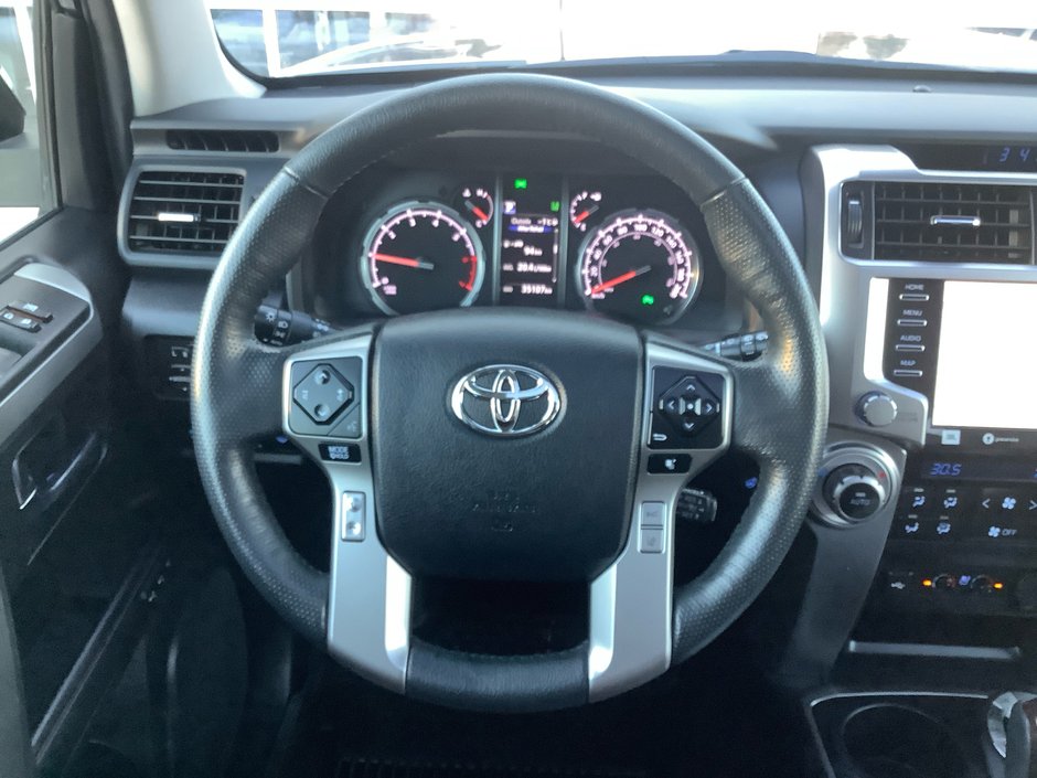 2023 Toyota 4RUNNER-37