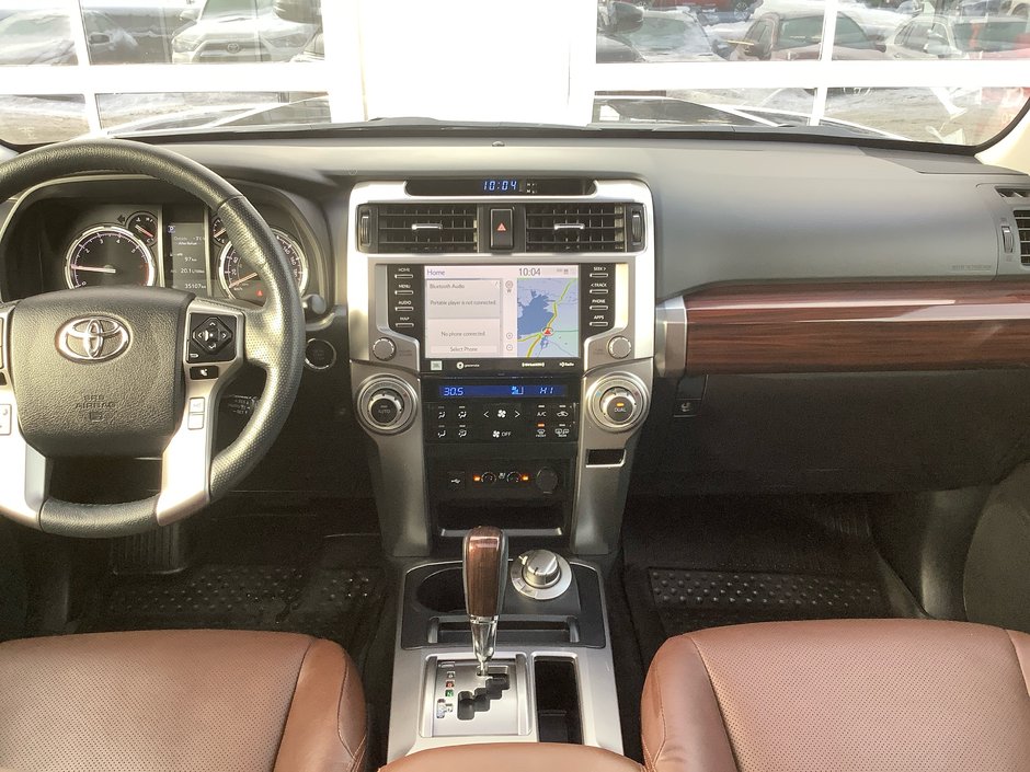 2023 Toyota 4RUNNER-21