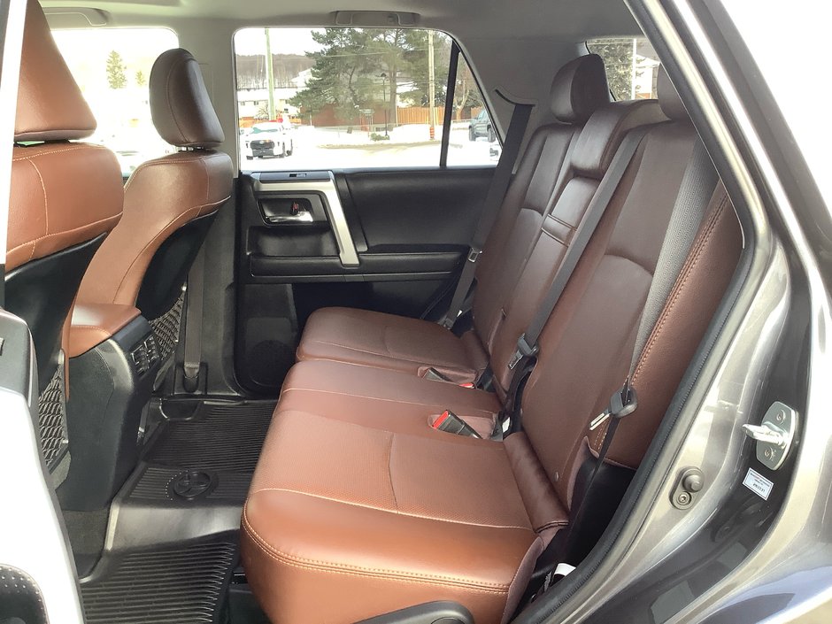 2023 Toyota 4RUNNER-14