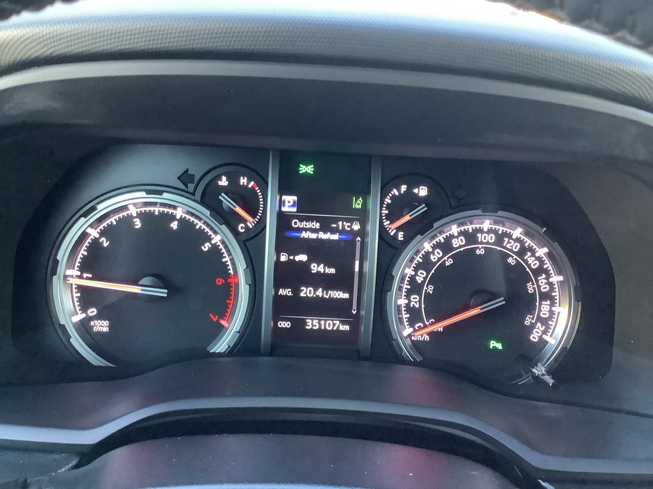 2023 Toyota 4RUNNER-38