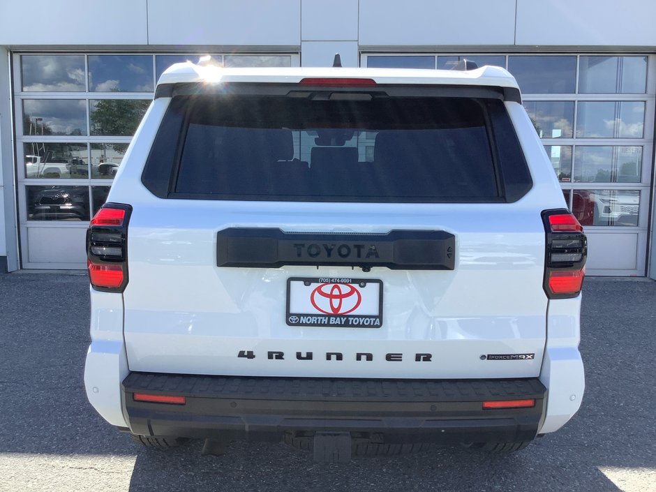 2025 Toyota 4RUNNER TRD OFF ROAD PR-7