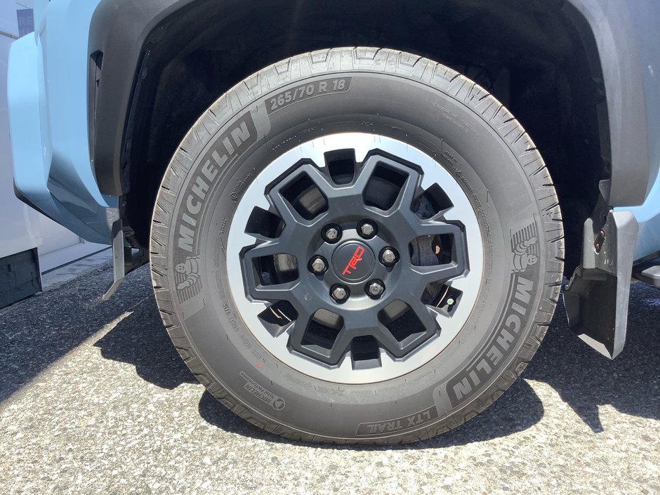 2025 Toyota 4RUNNER TRD-8