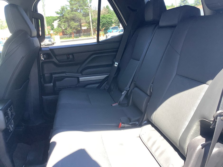 2025 Toyota 4RUNNER TRD-15