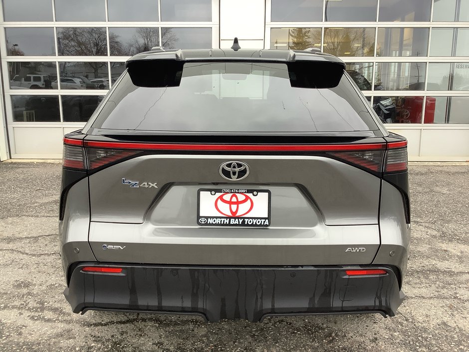 25 Toyota BZ4X XLE-8