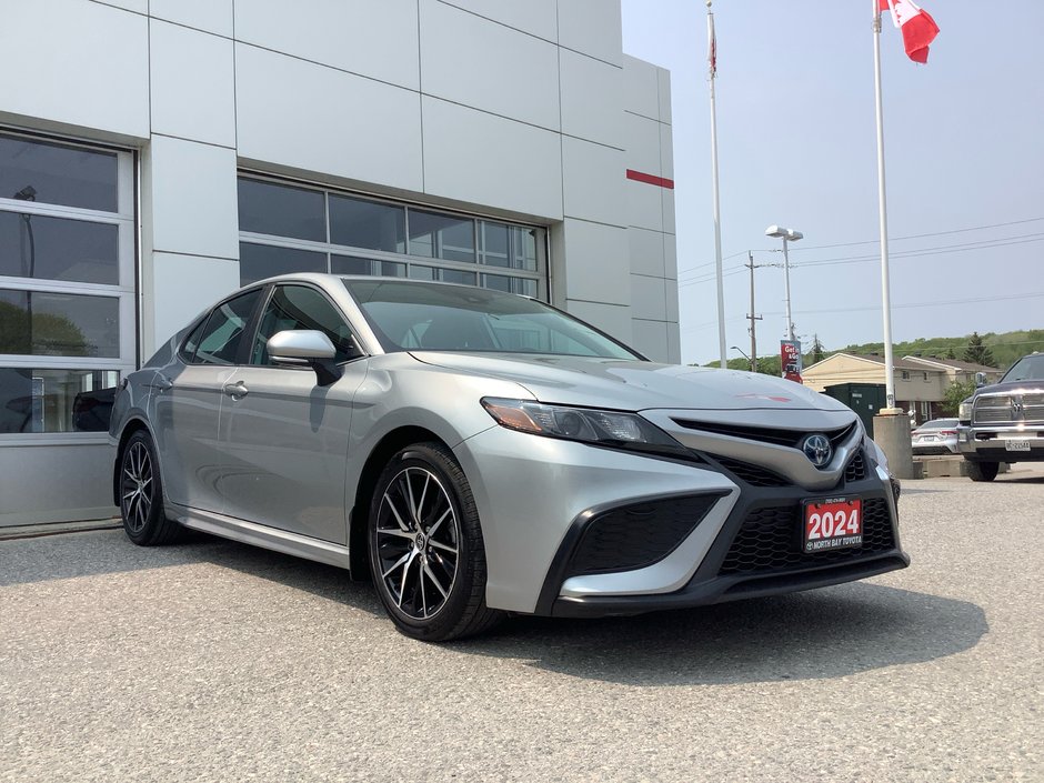 2024 Toyota Camry Hybrid-1