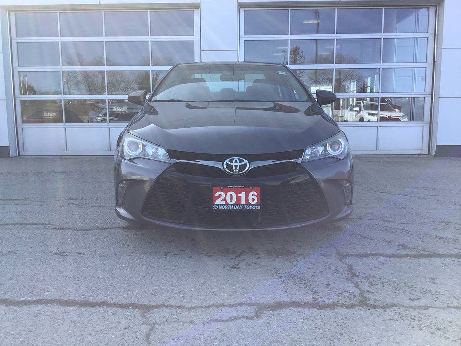 2016 Toyota CAMRY XSE-2