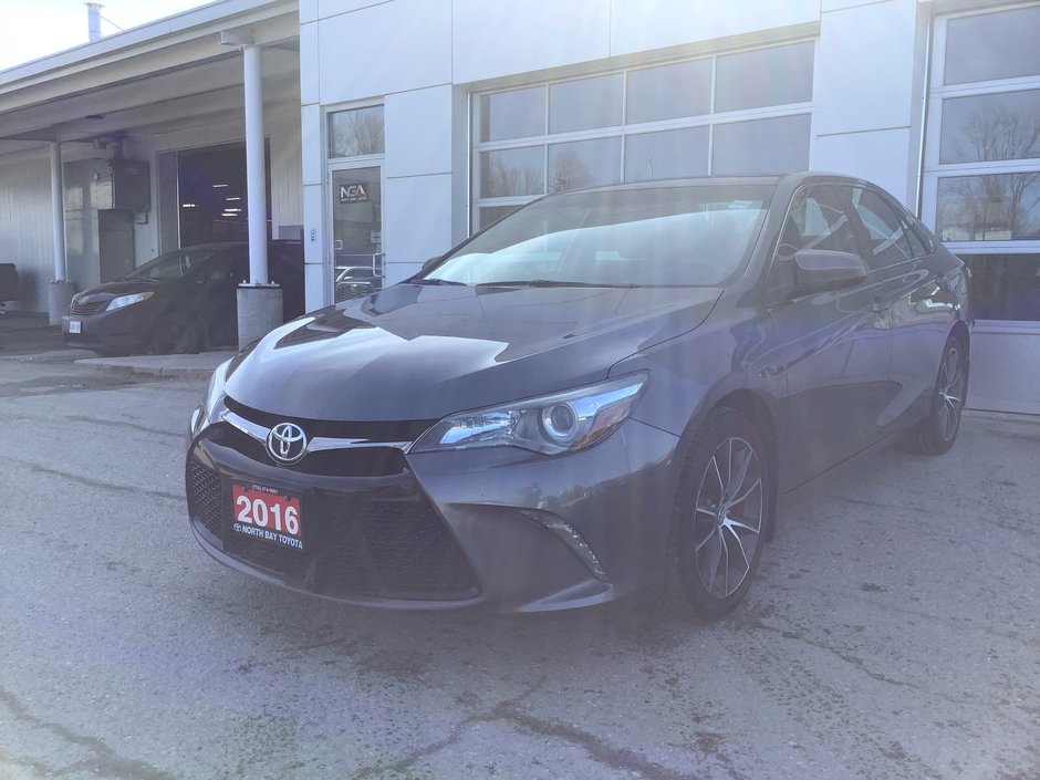 2016 Toyota CAMRY XSE-0