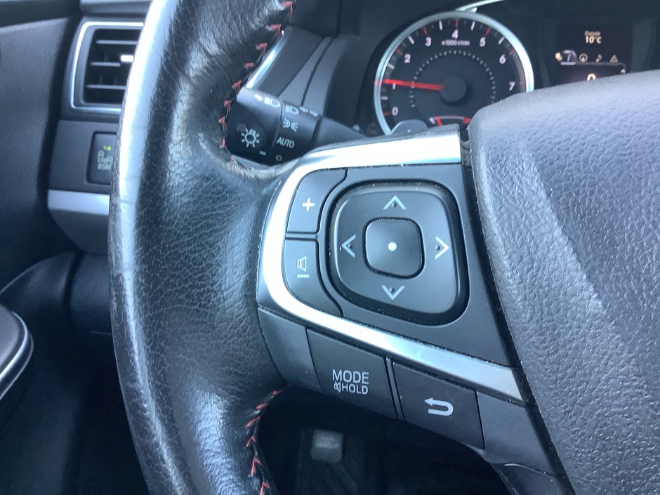 2016 Toyota CAMRY XSE-18