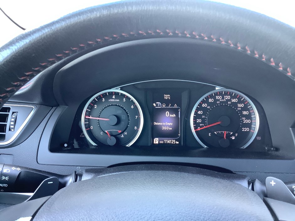 2016 Toyota CAMRY XSE-17